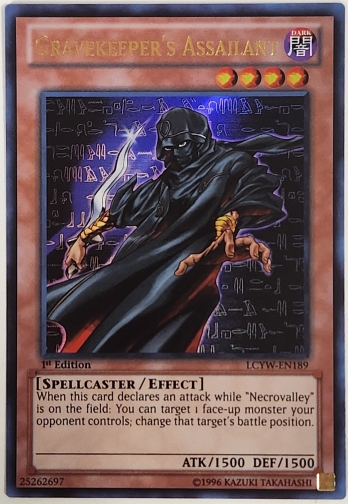 【UR】Gravekeeper's Assailant (1st Edition) 墓守の暗殺者